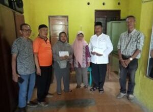 Photo of PC Banyuwangi-Serahkan Dakem Kpd AW 2 PMP(30-04-2025)